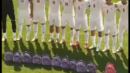 altText(Futbolistas de Irán homenajearon a las escolares asesinadas por EEUU e Israel)}