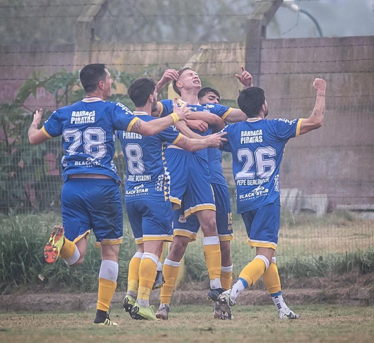 Progreso y U. Montevideo protagonizan el partido más atractivo