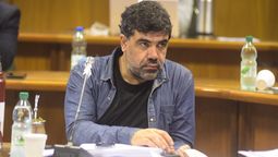 altText(Andrade dobla la apuesta: “Voy a buscar tu firma a domicilio”)}