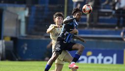 altText(Peñarol y Liverpool se enfrentan por un lugar en la final del Uruguayo)}