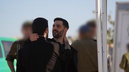 altText(Los veinte rehenes vivos secuestrados por Hamás ya fueron liberados)}