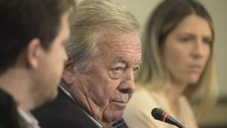 altText(Ediles del FA llevarán a la Justicia el informe de la Jutep por el caso Moreira)}