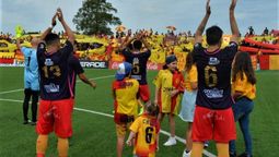 altText(Racing y Villa Española picaron en punta)}