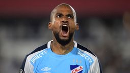 altText(Mejía se desgarró pero Nacional no lo descarta para el clásico)}