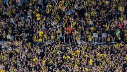 altText(El pueblo Manya festeja un campeonato en el que se sintió perjudicado)}