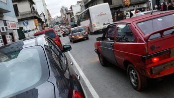 Intendencia de Montevideo comienza a multar caños de escape ruidosos