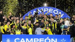 altText(Peñarol campeón del Torneo Clausura tras derrotar por 2 a 1 a Defensor)}