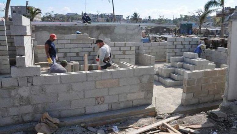 Gobierno cubano entregará casas a damnificados por el Tornado