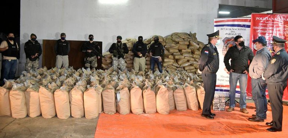 Cargamento de 3.418 kg de cocaína incautado en Fernando de la Mora