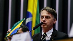 altText(Denuncian que el Gobierno de Bolsonaro espió a 30.000 opositores)}