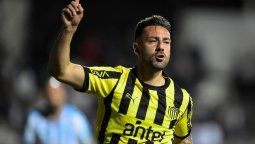 altText(Facundo Batista quiere irse de Ucrania y Peñarol mueve fichas por su regreso)}