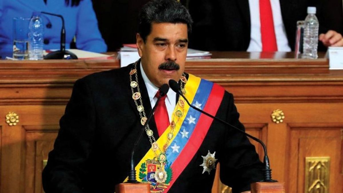 Maduro ordenó el traslado de la oficina de la petrolera PDVSA de Lisboa a Moscú