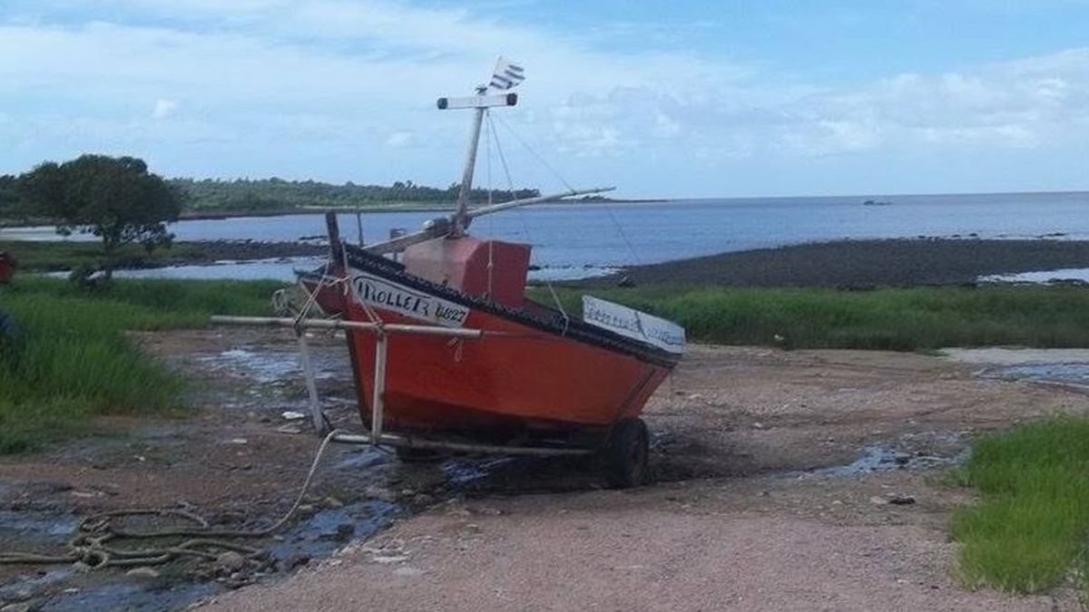 Vecinos de Pajas Blancas cortan calle en reclamo de seguridad y educación