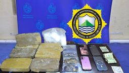 altText(Falopa vip: incautaron 7 kg de pasta base en coqueto Complejo Haras del Lago)}