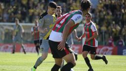 altText(Peñarol cayó en la red de Deportivo Maldonado y dejó los tres puntos)}