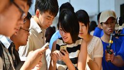 altText(El número de usuarios de internet en China alcanza los 829 millones)}