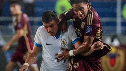 altText(Uruguay y Venezuela empataron 0 a 0 por las Eliminatorias para el Mundial 2026)}