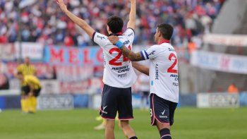 Petit y el festejo de su gol