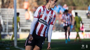 Ganó River Plate y es el único líder del Clausura