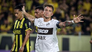 Nacional abrió negociaciones con Platense por el extremo Guido Mainero.