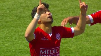 Rentistas ganó y quiere definir el Apertura en la última fecha