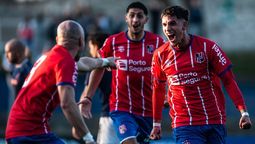 altText(Agónica clasificación de Central Español en la Copa AUF )}