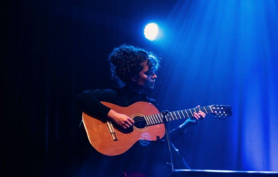 Guadalupe Calzada.