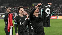 altText(Se sacó la mufa: doblete agónico de Darwin Núñez y Liverpool a paso de campeón)}