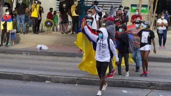 En medio del caos se juega la Copa Libertadores en Colombia