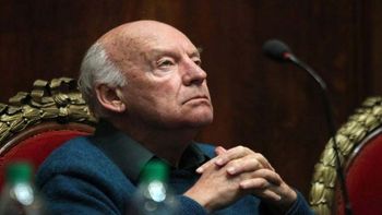 Eduardo Galeano, nacido el 3 de septiembre de 1940 en Uruguay y fallecido el 13 de abril de 2015.&nbsp;