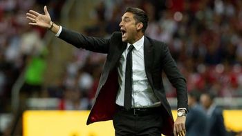 Diego Alonso está en Uruguay y el lunes comienza su trabajo en el Complejo Celeste