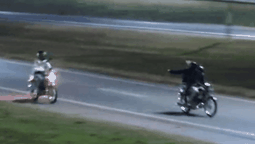 altText(Un policía mató a un delincuente e hirió a otro en confuso intento de rapiña en el oeste)}