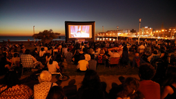 altText(Cine bajo las estrellas: Montevideo Audiovisual presenta su ciclo de verano 2025)}