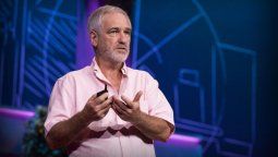 altText(Premio a Ramón Méndez por aporte al cambio de matriz energética)}