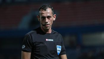 CONMEBOL oficializó los árbitros para los partidos de Uruguay por Eliminatorias