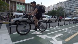 altText(Un ciclista resultó lesionado en la ciclovía)}