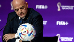 altText(FIFA planea que los partidos se juegen con tiempo neto)}