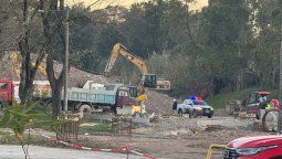 altText(Accidente laboral fatal: murió un trabajador que operaba una retroexcavadora)}