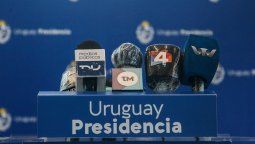 altText(Advierten sobre otro juicio multimillonario y demanda penal al presidente Lacalle Pou)}