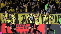 altText(Día de festejos para Peñarol que buscará ampliar distancia)}