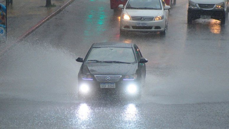 Alerta meteorológica: tormentas fuertes y una burbuja de calor amenazan el cierre del mes