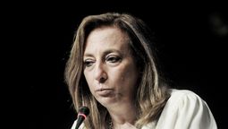 altText(Compra directa para Inmujeres a una pariente y sin llamado público)}