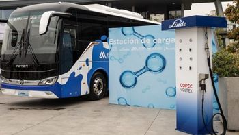 Bus impulsado por hidrógeno verde