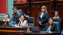 altText(¿Cómo funciona el Poder Legislativo durante el receso parlamentario?)}