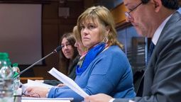 altText(Lilián Galán: “Nos extraña que el futuro presidente quiera romper el diálogo para buscar soluciones pacíficas”)}