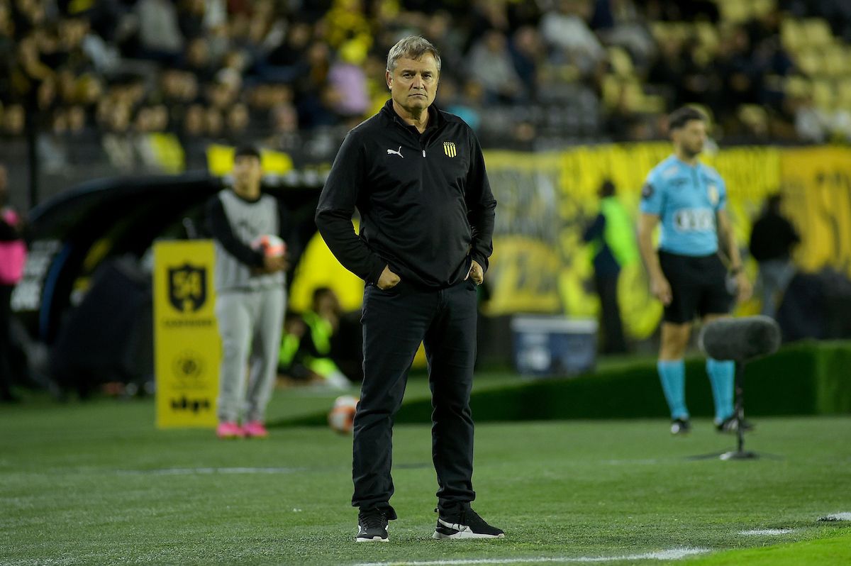 Diego Aguirre habló sobre varios temas relacionados a la actualidad de Peñarol.