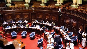 Senado aprobó por unanimidad suspender veda alcohólica por final de la Libertadores