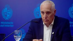 altText(Negro anunció inicio de patrullaje con blindados y defendió 300 nuevos policías)}
