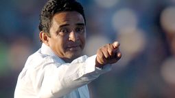 altText(Danielo Núñez tiene una duda en defensa para enfrentar a Nacional)}