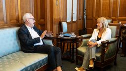 altText(Cosse recibe este martes el acuerdo Mercosur-UE de manos de Lubetkin)}